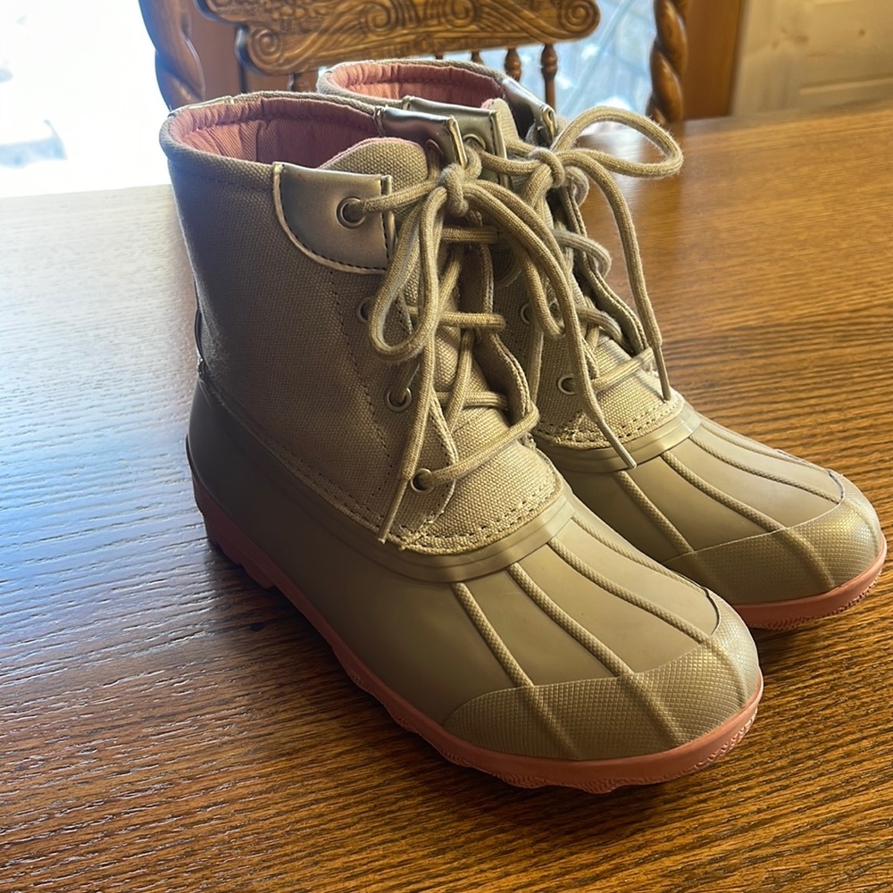 Sperry, duck, rain boots, girls